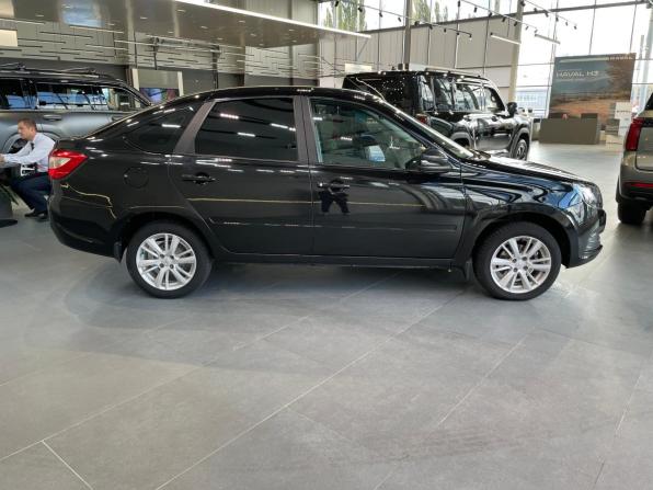 Lada (ВАЗ) Granta I Рестайлинг с пробегом 2022 года, цена 774 300 рублей, 49282 км, хэтчбек, Автокод Объявления