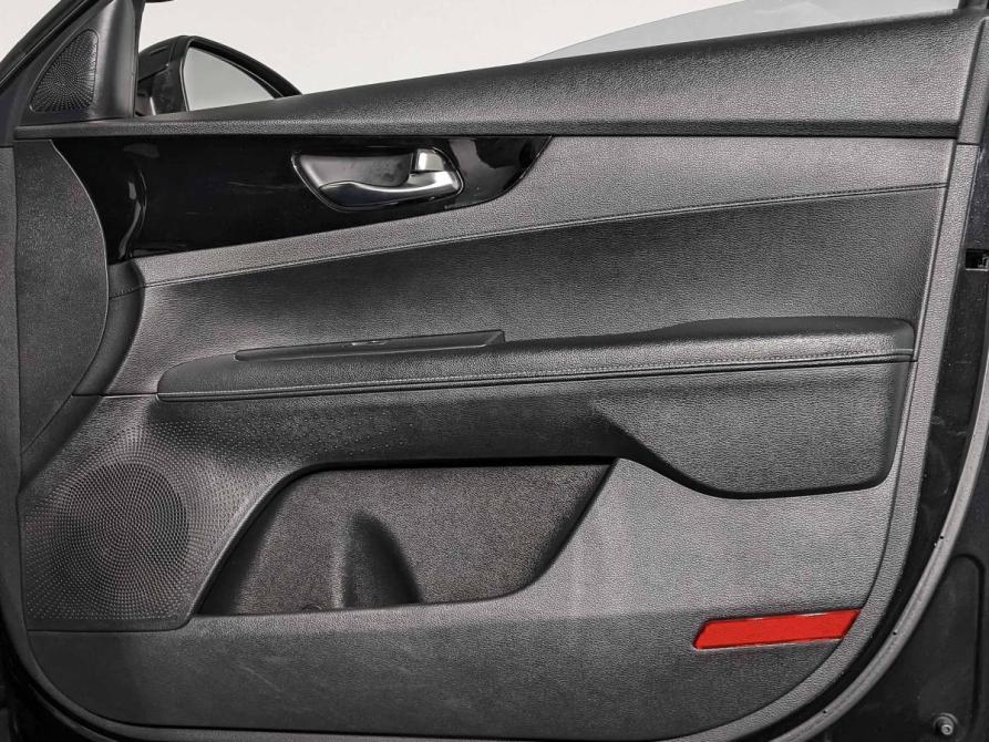 Kia Cerato IV Москва  - изображение 25