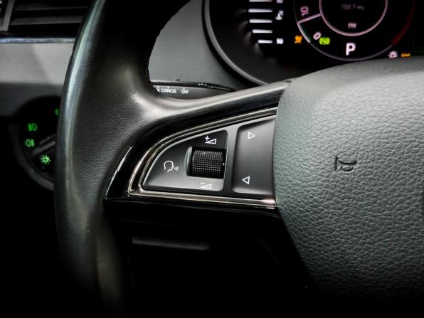 Skoda Octavia III (A7) Рестайлинг с пробегом 2020 года, цена 1 825 000 рублей, 116633 км, лифтбек, Автокод Объявления