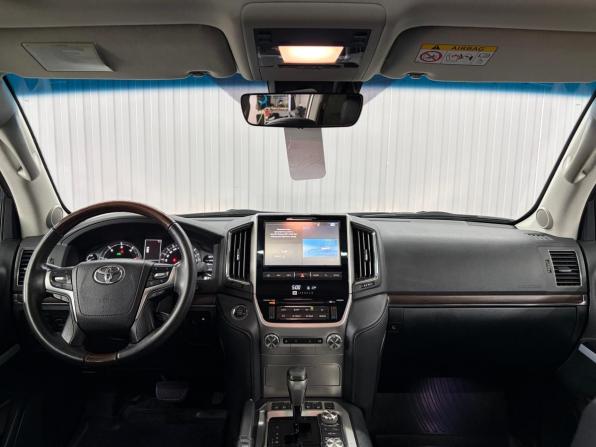 Toyota Land Cruiser 200 Series Рестайлинг 2 с пробегом 2016 года, цена 4 997 000 рублей, 283492 км, внедорожник, Автокод Объявления