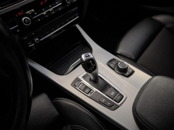 BMW X3 II (F25) Рестайлинг с пробегом 2015 года, цена 2 300 000 рублей, 164030 км, внедорожник, Автокод Объявления