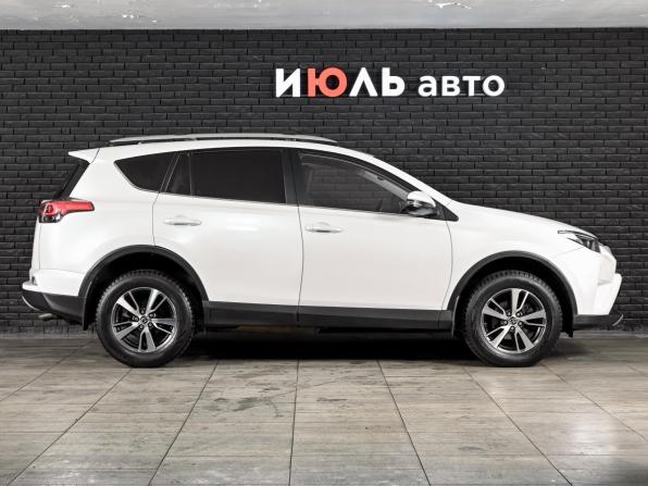Toyota RAV4 IV (XA40) Рестайлинг с пробегом 2018 года, цена 2 390 000 рублей, 167226 км, внедорожник, Автокод Объявления