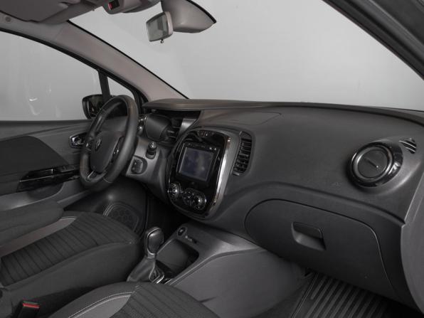 Renault Kaptur I с пробегом 2018 года, цена 1 440 000 рублей, 94408 км, внедорожник, Автокод Объявления