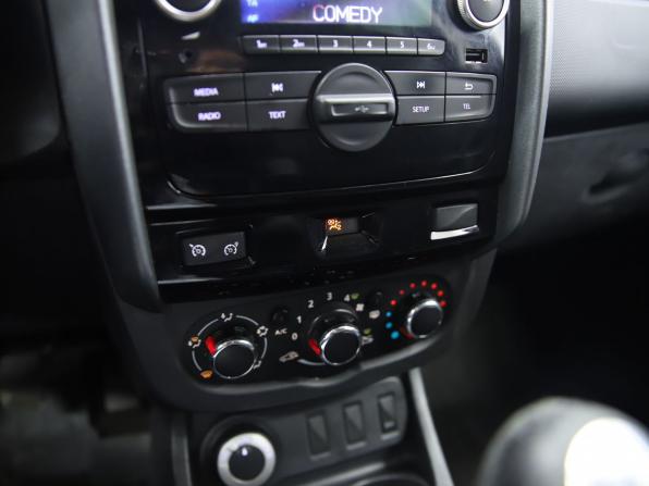 Renault Duster I Рестайлинг с пробегом 2019 года, цена 1 090 000 рублей, 245472 км, внедорожник, Автокод Объявления