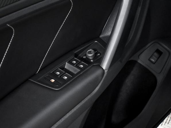 Volkswagen Tiguan II Рестайлинг с пробегом 2021 года, цена 4 199 000 рублей, 79130 км, внедорожник, Автокод Объявления