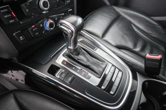 Audi Q5 I (8R) Рестайлинг с пробегом 2014 года, цена 2 249 000 рублей, 164000 км, внедорожник, Автокод Объявления