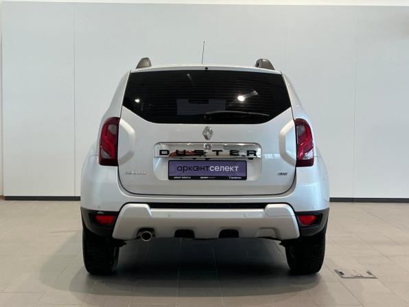 Renault Duster I Рестайлинг с пробегом 2017 года, цена 1 160 000 рублей, 218064 км, внедорожник, Автокод Объявления