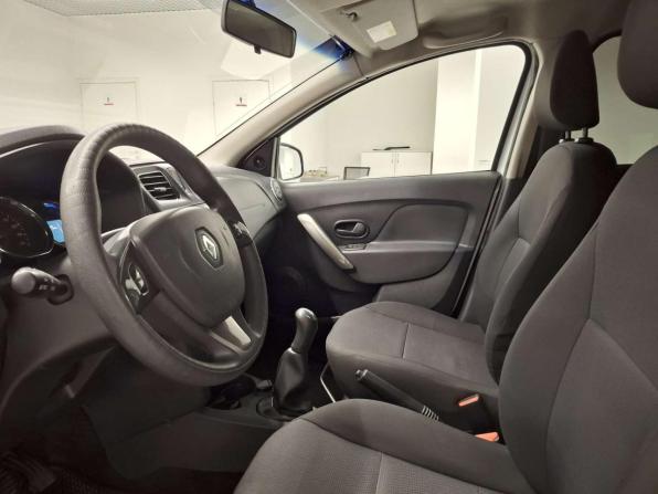 Renault Sandero II с пробегом 2018 года, цена 544 000 рублей, 95624 км, хэтчбек, Автокод Объявления