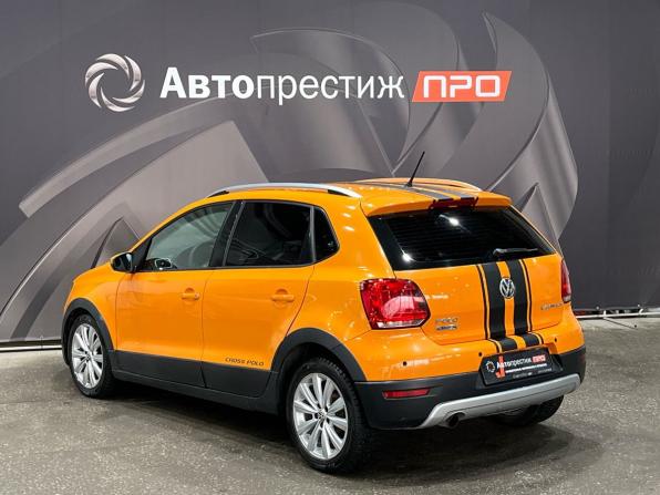Volkswagen Polo V с пробегом 2011 года, цена 740 000 рублей, 117443 км, хэтчбек, Автокод Объявления