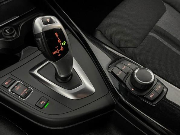 BMW 1 серии II (F20/F21) Рестайлинг с пробегом 2016 года, цена 1 547 000 рублей, 123676 км, хэтчбек, Автокод Объявления