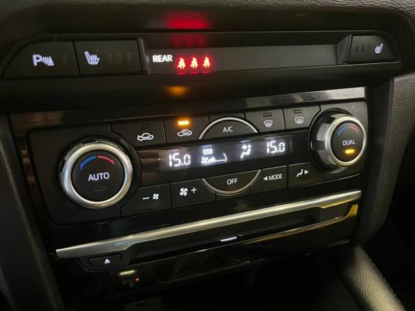 Mazda 6 III (GJ) Рестайлинг с пробегом 2015 года, цена 1 420 000 рублей, 274637 км, седан, Автокод Объявления
