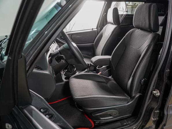 Lada (ВАЗ) Niva Travel I Рестайлинг с пробегом 2025 года, цена 1 599 000 рублей, 9339 км, внедорожник, Автокод Объявления