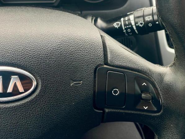 Kia Ceed I Рестайлинг с пробегом 2011 года, цена 470 000 рублей, 221755 км, хэтчбек, Автокод Объявления