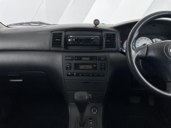 Toyota Allex I с пробегом 2001 года, цена 388 000 рублей, 355084 км, хэтчбек, Автокод Объявления