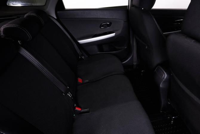 Kia Ceed II Рестайлинг с пробегом 2018 года, цена 1 569 000 рублей, 106393 км, универсал, Автокод Объявления