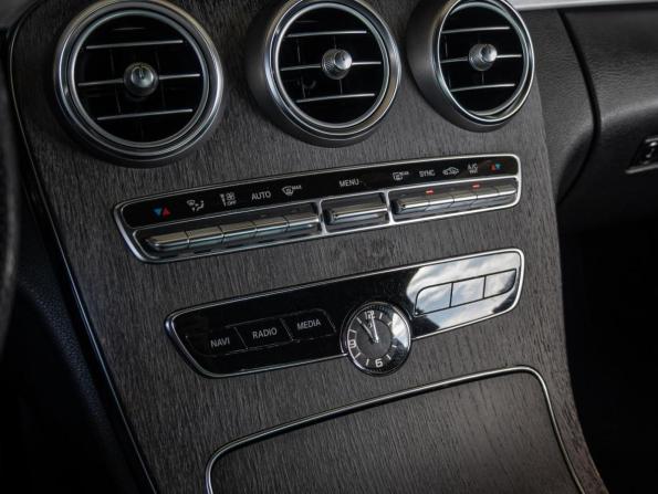 Mercedes-Benz C-Класс IV (W205) Рестайлинг с пробегом 2018 года, цена 3 360 000 рублей, 89291 км, купе, Автокод Объявления