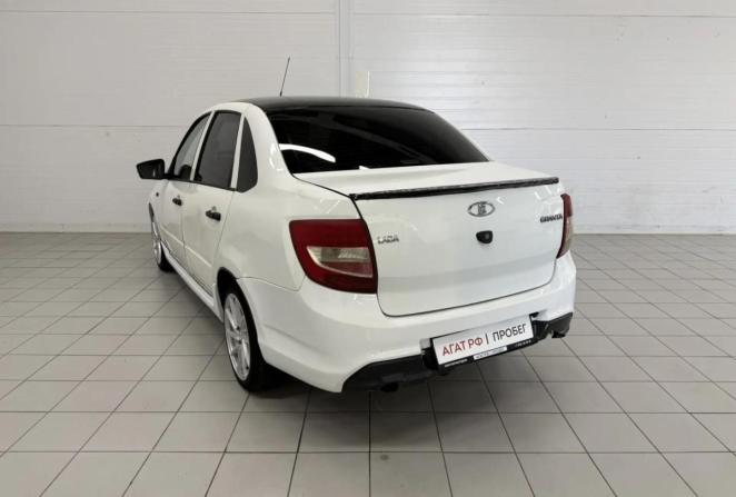 Lada (ВАЗ) Granta I с пробегом 2015 года, цена 380 000 рублей, 155900 км, седан, Автокод Объявления