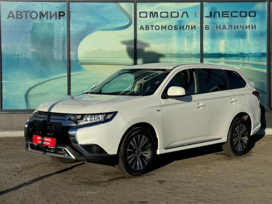 Mitsubishi Outlander III Рестайлинг 3 Архангельск  - изображение 1