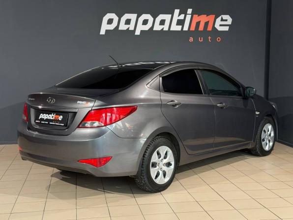 Hyundai Solaris I Рестайлинг с пробегом 2015 года, цена 960 000 рублей, 185938 км, седан, Автокод Объявления