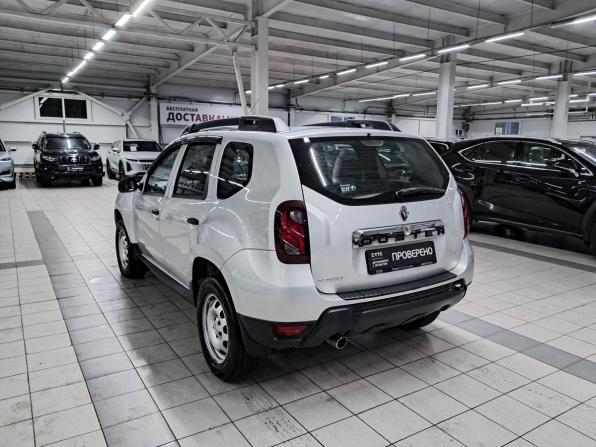Renault Duster I Рестайлинг с пробегом 2015 года, цена 820 000 рублей, 184206 км, внедорожник, Автокод Объявления