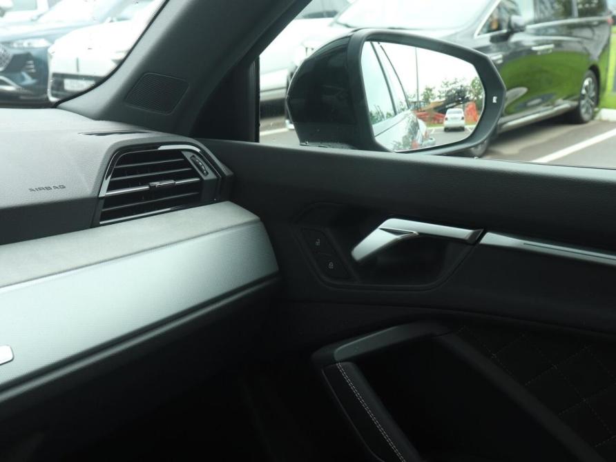 Audi Q3 II (F3) Казань  - изображение 13