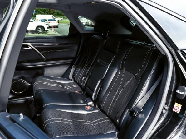 Lexus RX IV Рестайлинг с пробегом 2019 года, цена 5 400 000 рублей, 70286 км, внедорожник, Автокод Объявления