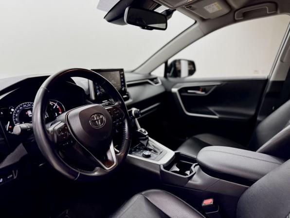 Toyota RAV4 V (XA50) с пробегом 2020 года, цена 4 150 000 рублей, 94562 км, внедорожник, Автокод Объявления
