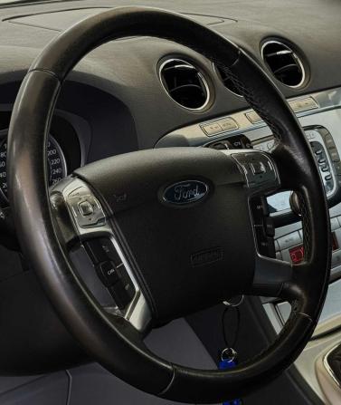 Ford S-MAX I с пробегом 2008 года, цена 725 000 рублей, 328750 км, минивэн, Автокод Объявления