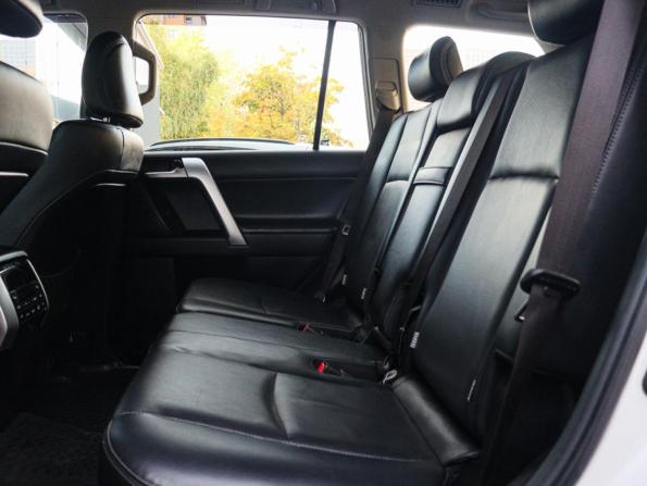 Toyota Land Cruiser Prado 150 Series Рестайлинг 2 с пробегом 2018 года, цена 4 800 000 рублей, 145000 км, внедорожник, Автокод Объявления