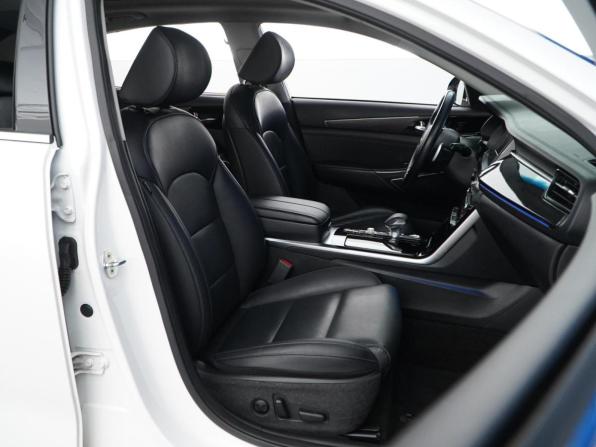 Kia K7 YG (II) Рестайлинг с пробегом 2019 года, цена 2 649 077 рублей, 129215 км, седан, Автокод Объявления