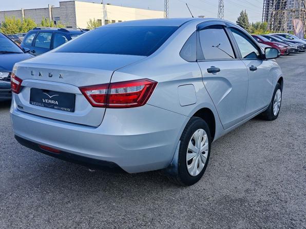 Lada (ВАЗ) Vesta I с пробегом 2021 года, цена 950 000 рублей, 89153 км, седан, Автокод Объявления