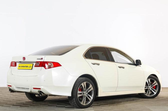 Honda Accord VIII Рестайлинг с пробегом 2011 года, цена 1 609 000 рублей, 237000 км, седан, Автокод Объявления