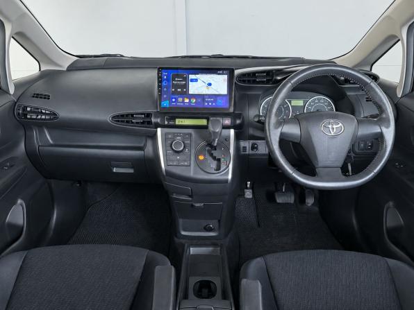 Toyota Wish II Рестайлинг с пробегом 2012 года, цена 1 419 000 рублей, 108786 км, минивэн, Автокод Объявления