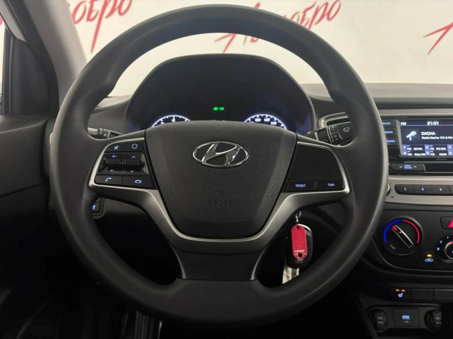 Hyundai Solaris II Рестайлинг Псков  - изображение 11