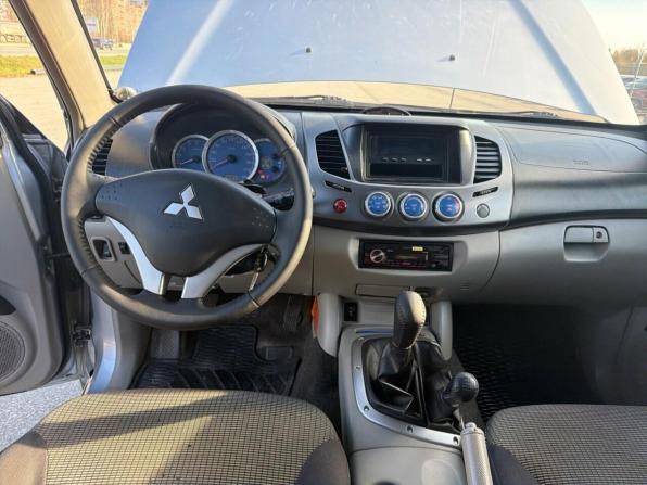 Mitsubishi L200 IV с пробегом 2007 года, цена 1 250 000 рублей, 185899 км, пикап, Автокод Объявления