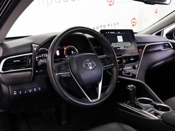 Toyota Camry VIII (XV70) Рестайлинг с пробегом 2023 года, цена 3 519 000 рублей, 29900 км, седан, Автокод Объявления