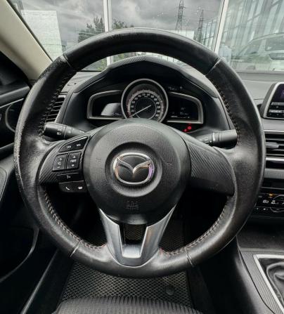 Mazda 3 III (BM) с пробегом 2014 года, цена 1 150 000 рублей, 140000 км, седан, Автокод Объявления