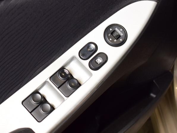 Hyundai Solaris I с пробегом 2011 года, цена 1 049 995 рублей, 97725 км, седан, Автокод Объявления