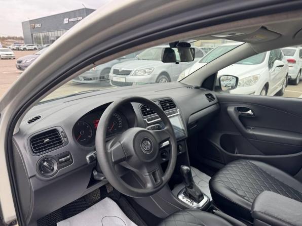Volkswagen Polo V с пробегом 2012 года, цена 756 000 рублей, 205551 км, седан, Автокод Объявления