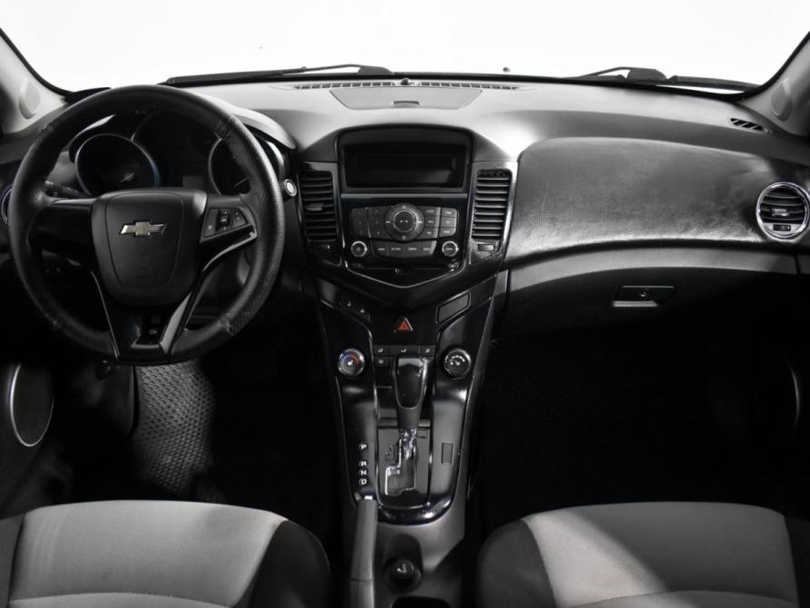 Chevrolet Cruze I Санкт-Петербург  - изображение 15