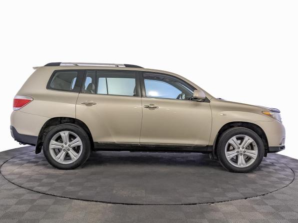 Toyota Highlander II (XU40) Рестайлинг с пробегом 2011 года, цена 1 995 000 рублей, 197930 км, внедорожник, Автокод Объявления