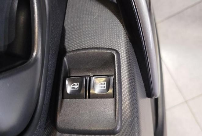 Renault Sandero II с пробегом 2016 года, цена 1 317 000 рублей, 52492 км, хэтчбек, Автокод Объявления