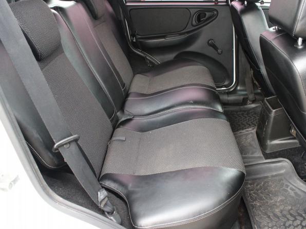 Chevrolet Niva I Рестайлинг с пробегом 2013 года, цена 389 000 рублей, 160179 км, внедорожник, Автокод Объявления