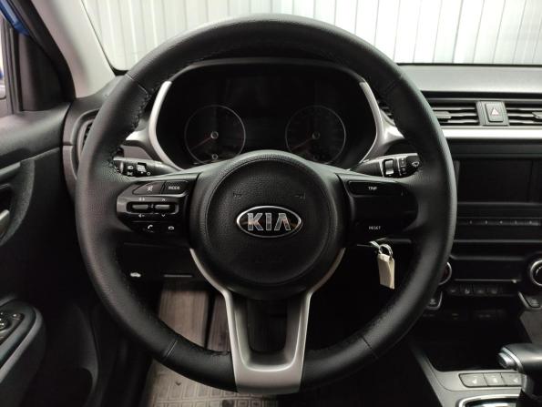 Kia Rio IV Рестайлинг с пробегом 2021 года, цена 1 740 000 рублей, 126000 км, седан, Автокод Объявления