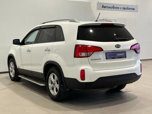 Kia Sorento II Рестайлинг с пробегом 2014 года, цена 1 750 000 рублей, 256924 км, внедорожник, Автокод Объявления