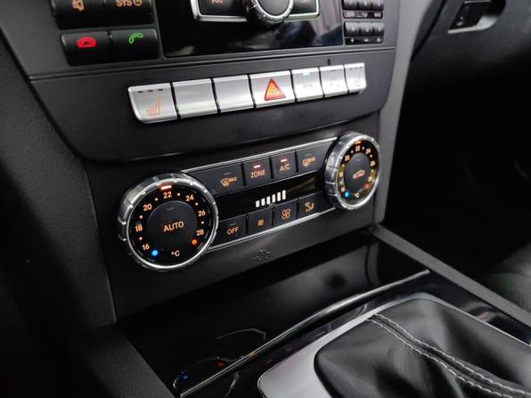 Mercedes-Benz C-Класс III (W204) Рестайлинг с пробегом 2012 года, цена 1 315 000 рублей, 202000 км, седан, Автокод Объявления