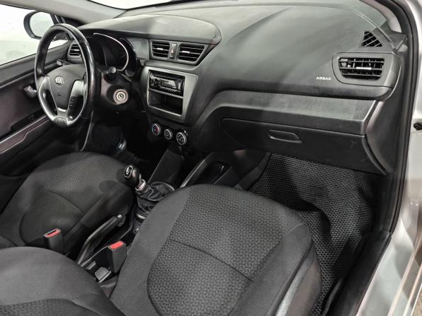 Kia Rio III Рестайлинг с пробегом 2015 года, цена 792 000 рублей, 87794 км, седан, Автокод Объявления