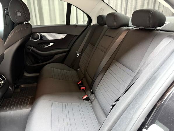 Mercedes-Benz C-Класс IV (W205) Рестайлинг с пробегом 2019 года, цена 3 599 000 рублей, 57000 км, седан, Автокод Объявления