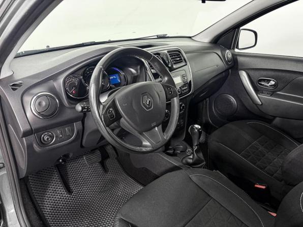 Renault Sandero II с пробегом 2017 года, цена 898 400 рублей, 163696 км, хэтчбек, Автокод Объявления