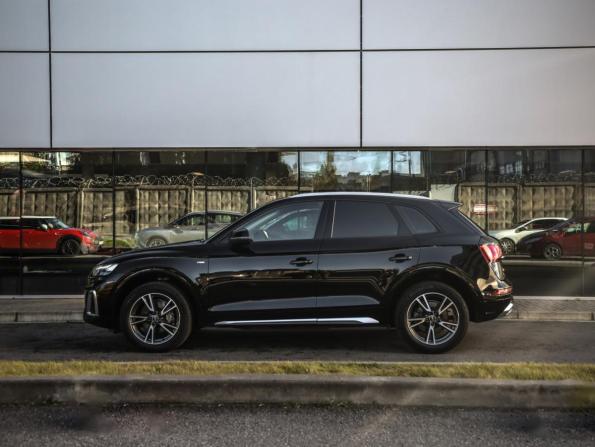 Audi Q5 II (FY) Рестайлинг с пробегом 2021 года, цена 4 199 000 рублей, 93000 км, внедорожник, Автокод Объявления